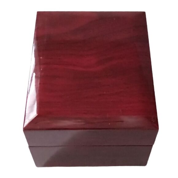 Lacquered Watch Box EMPTY Case Holder Lights Up Woodgrain Square Unbranded - Picture 14 of 16